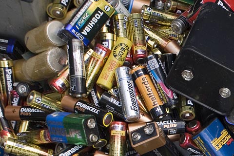 唐河东王集乡收废弃新能源电池✔收废旧钛酸锂电池✔锂电池回收价格表